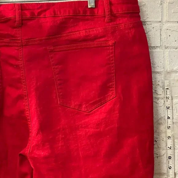 Westport Signature Fit Capri Pants - Bold Red (Size 24W) - Picture 6 of 11
